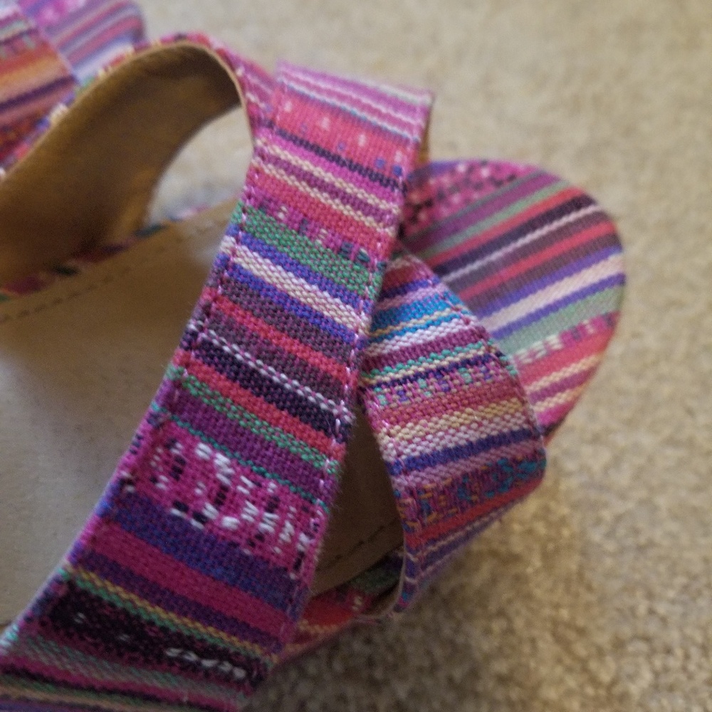 Heels - Picture 3 of 3